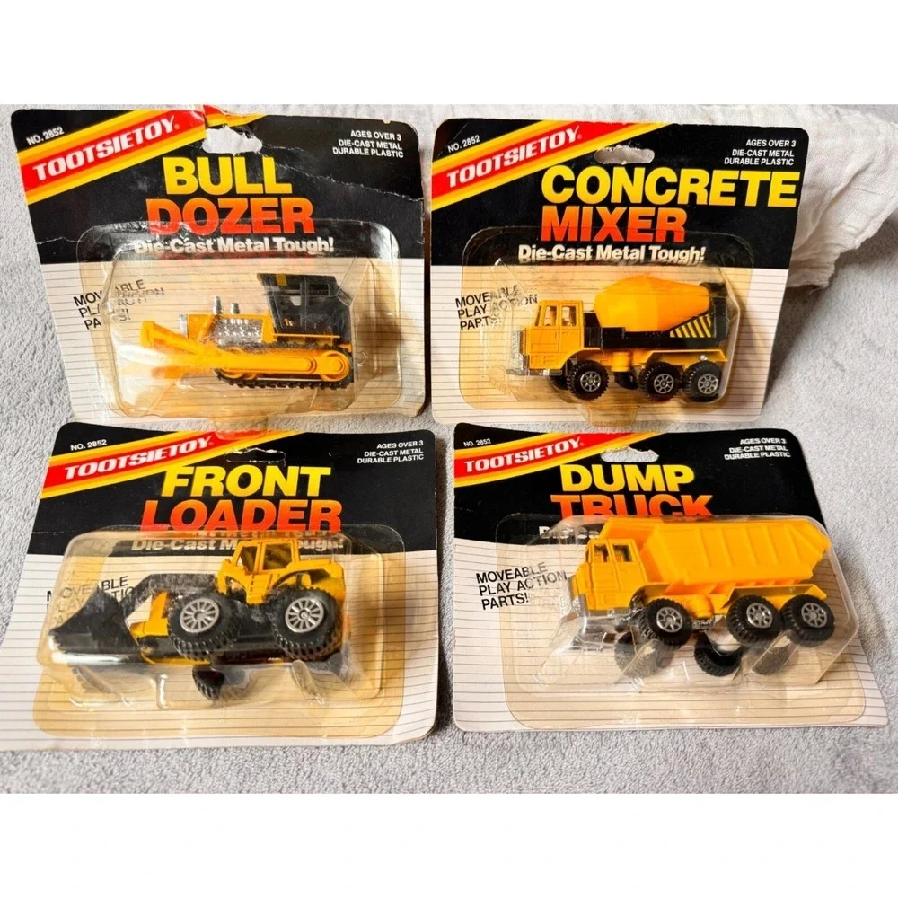 Vntg. 1987 TOOTSIETOY Lot of 4 Die-Cast Construction Vehicles Toy Trucks 4